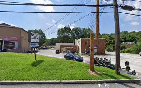 Auto Repair Shop «Pagnoni Auto & Truck Service», reviews and photos, 455 Parkway Dr, Broomall, PA 19008, USA