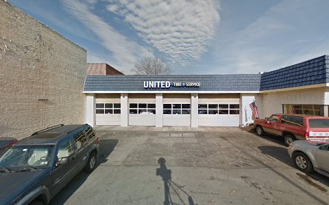 Auto Repair Shop «United Tire & Service of Rosemont», reviews and photos, 1203 West Lancaster Avenue, Bryn Mawr, PA 19010, USA
