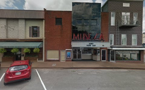Movie Theater «Mi-De-Ga Theatre», reviews and photos, 106 W Court Square, Waverly, TN 37185, USA