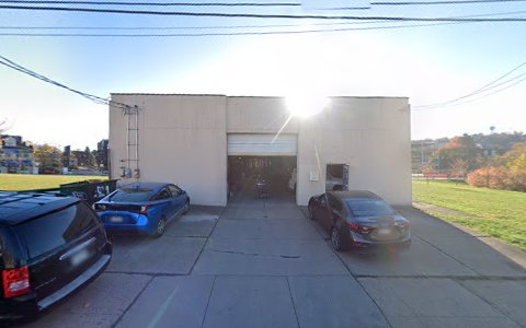 Auto Body Shop «Alley Way Auto Body», reviews and photos, 5174 Woodworth St, Pittsburgh, PA 15224, USA