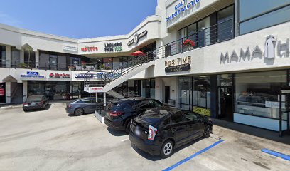 Mackenzie Kolt - Pet Food Store in West Los Angeles California