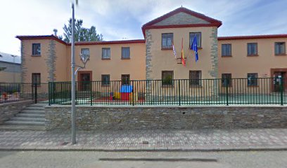 Colegio Público Tierras Altas en San Pedro Manrique