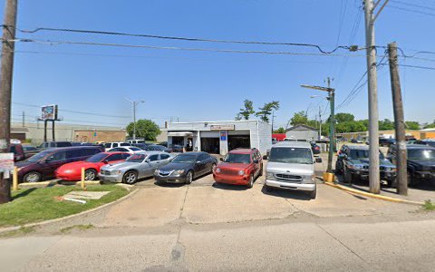 Car Dealer «Golden Rule Auto Sales», reviews and photos, 3401 N Arlington Ave, Indianapolis, IN 46218, USA