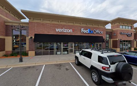 Cell Phone Store «Verizon Wireless / Wireless World», reviews and photos, 2700 Annapolis Cir N #1, Plymouth, MN 55441, USA