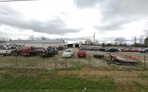 Salvage Yard «Fowler Brothers Auto Salvage», reviews and photos, 1616 W Jeff Davis Hwy, Elkton, KY 42220, USA