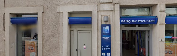 Photo du Banque Banque Populaire Bourgogne Franche-Comté à Semur-en-Auxois
