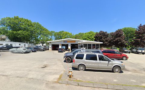 Auto Repair Shop «Cape Elizabeth Service Center», reviews and photos, 560 Shore Rd, Cape Elizabeth, ME 04107, USA